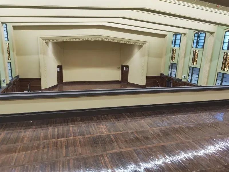 雷士德工学院8.jpg