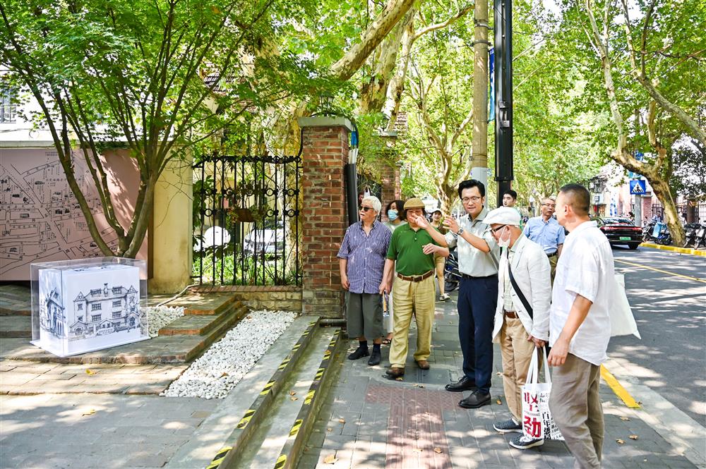 向百姓征集“我和百年愚园路的故事”.jpg
