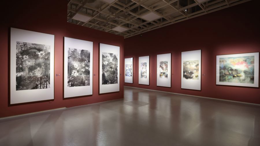 “适我唯新”张复兴作品研究展.jpg