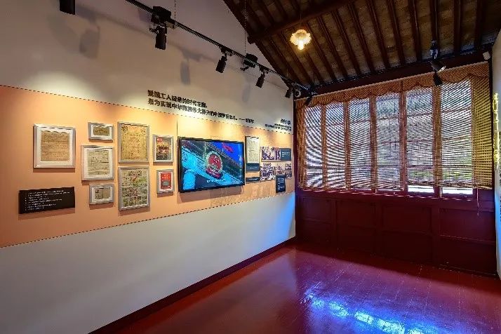 中国劳动组合书记部旧址陈列馆二楼展厅.jpg