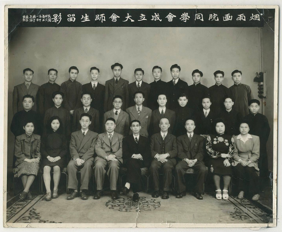 烟雨画院师生合影.png